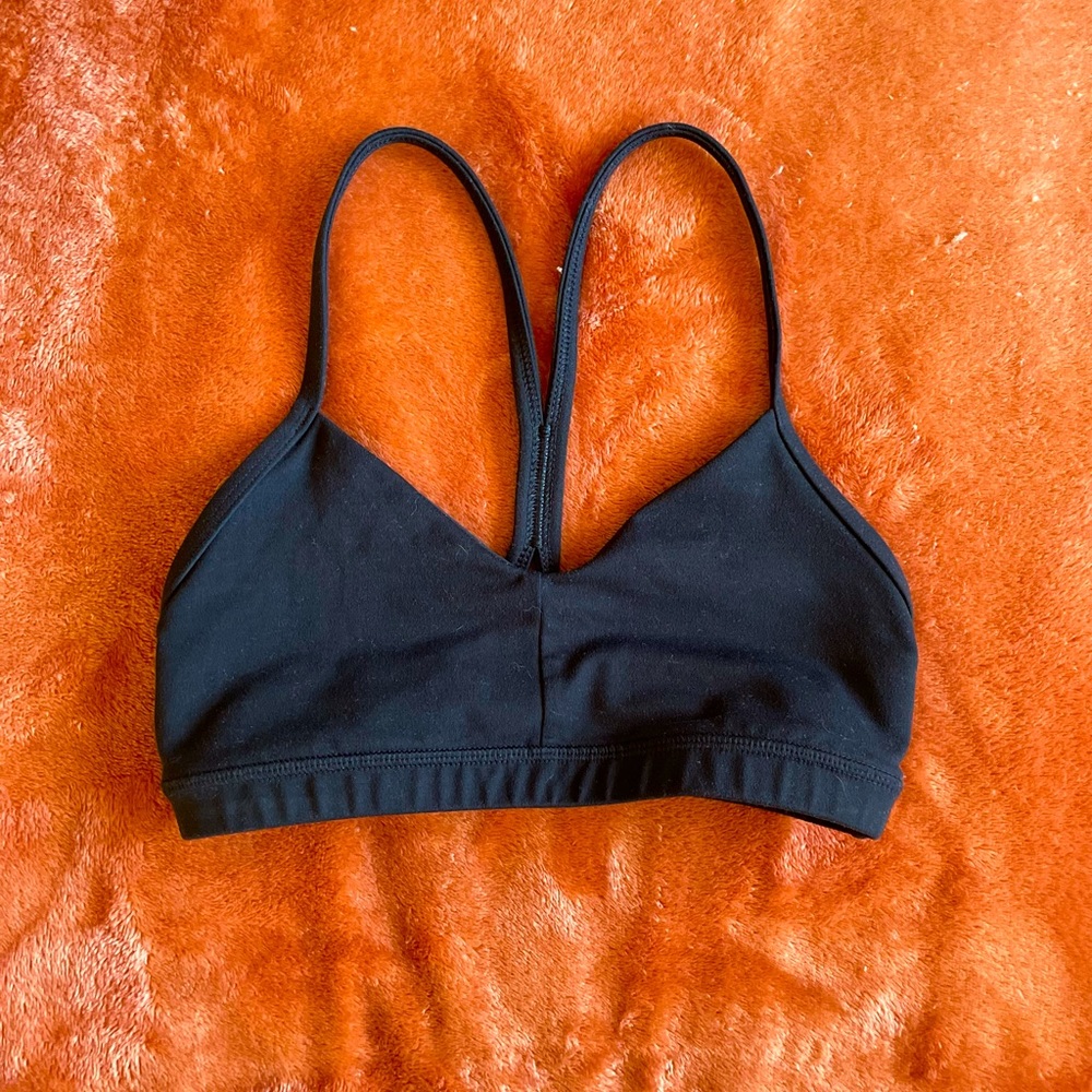 Black Fleo Sports Bra